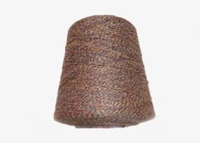 Các cuộn chỉ may bao ngũ sắc